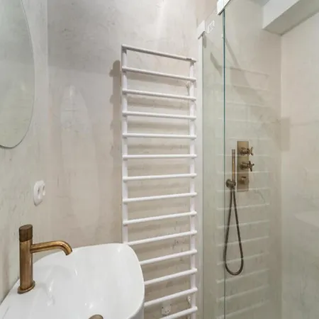 Callista Appartement *